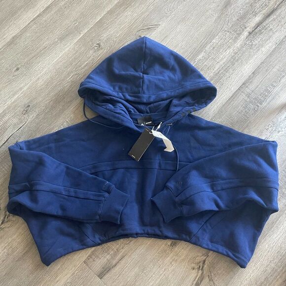 IVY PARK x adidas Hooded Cropped Shrug - Picture 13 of 16